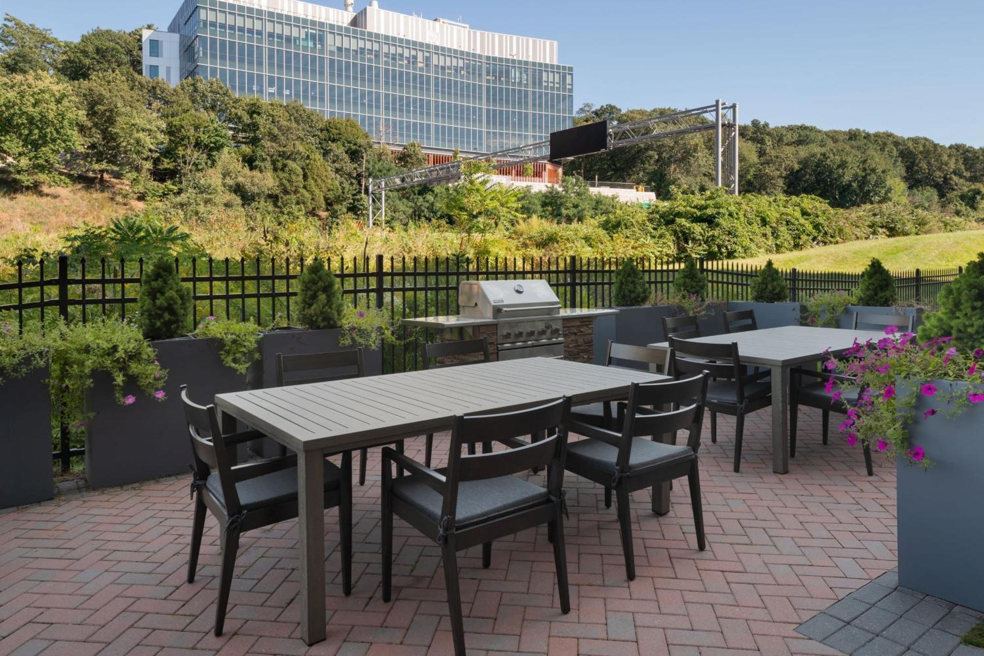 Residence Inn By Marriott Boston Waltham Eksteriør billede